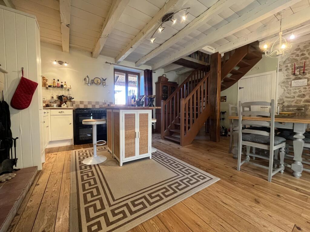 Additional image 3 of Poitou-Charentes, Vienne, Saulgé, France