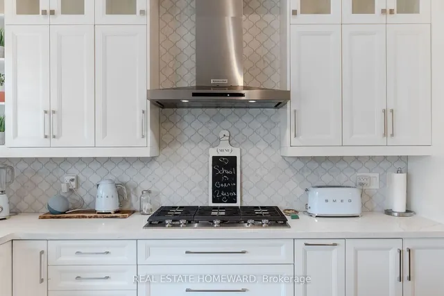 Additional image 10 of 109B Robinson Ave