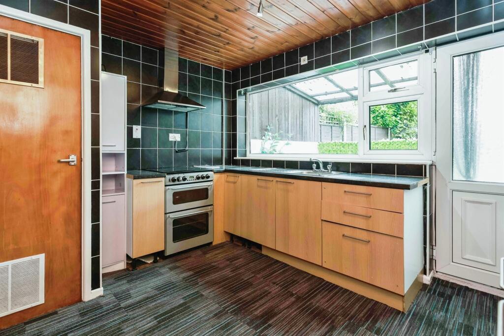 Additional image 3 of Frensham Close, Birmingham