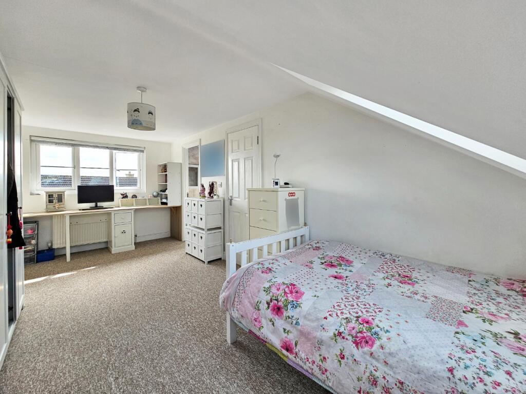 Additional image 18 of Grafton Drive, Highfields Caldecote