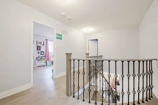 Additional image 26 of 59 Richwood Cres