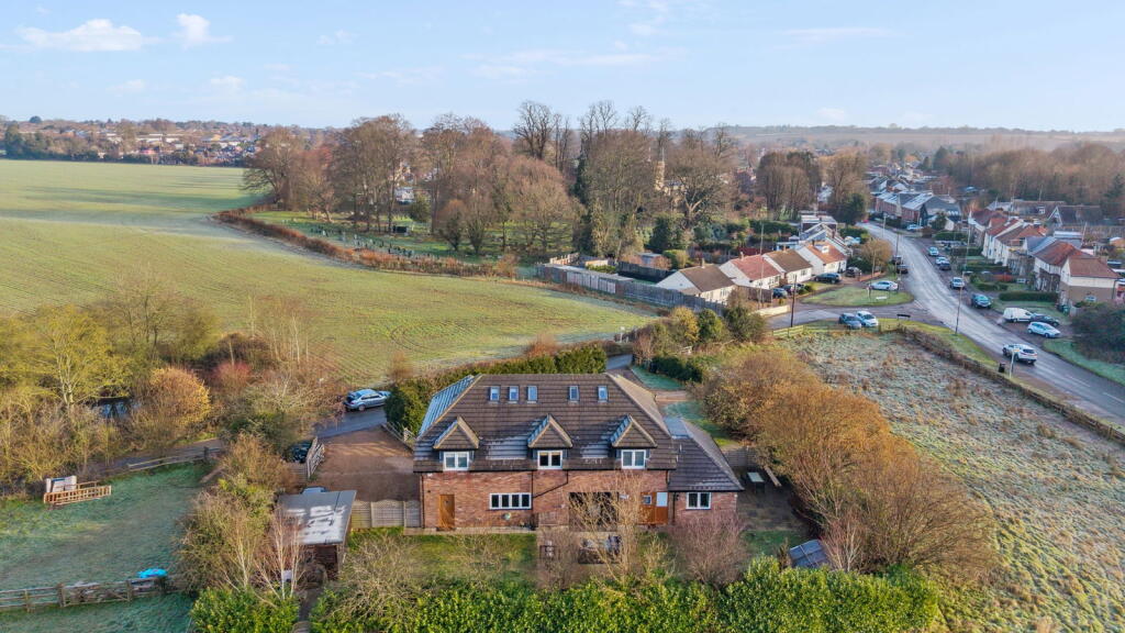 Additional image 11 of Gaddesden Lane, Redbourn, AL3 7AS