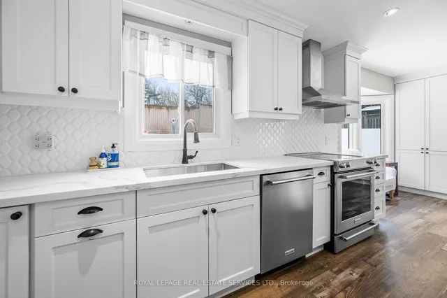 Additional image 8 of 3125 Pinemeadow Dr Unit #9