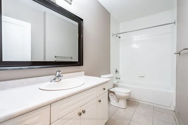 Additional image 11 of 1998 Ironstone Dr Unit 906