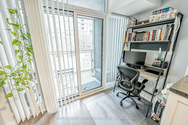 Additional image 14 of 525 Adelaide St Unit 520