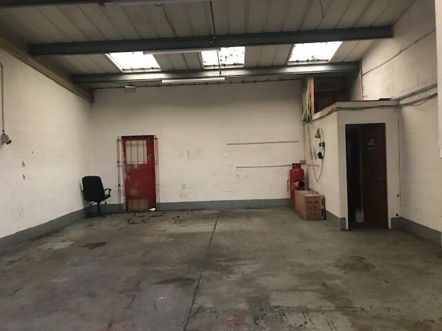 Additional image 2 of Unit 11 Farrington Court, Rossendale Road Industrial Estate, Burnley, BB11 5SS