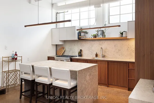 Additional image 7 of 6 Bartlett Ave Unit 1