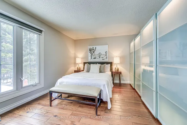 Additional image 25 of 96 royal palm Dr