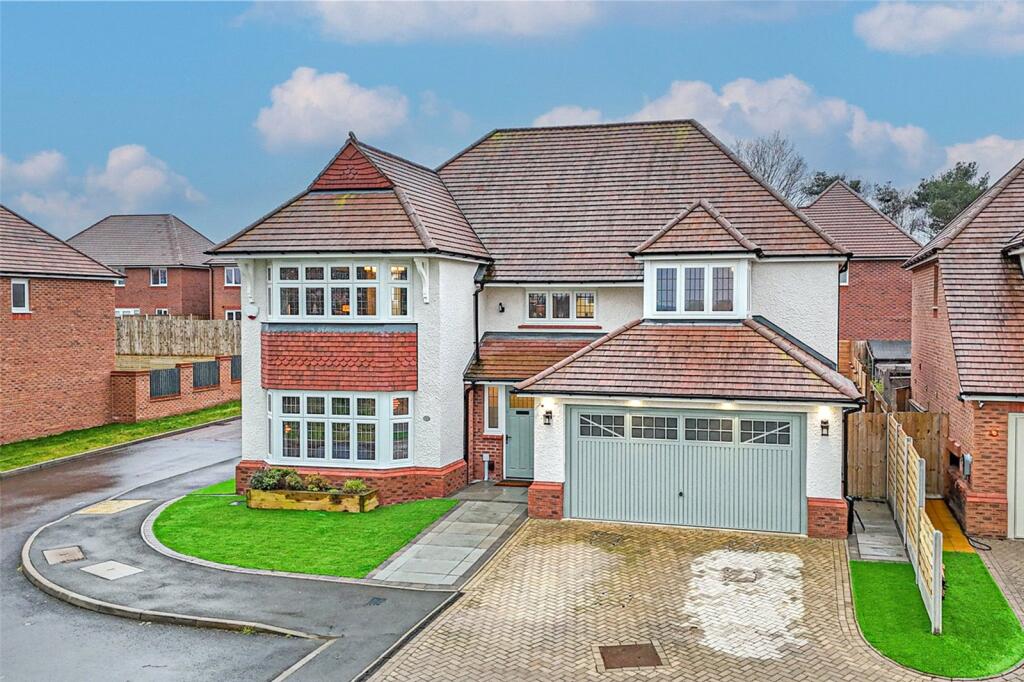 Hopton Close, Amington, Tamworth, Staffordshire, B77