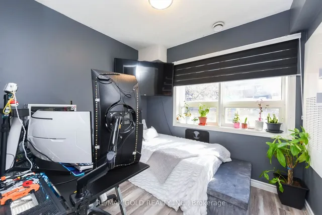 Additional image 24 of 7405 Goreway Dr Unit 112