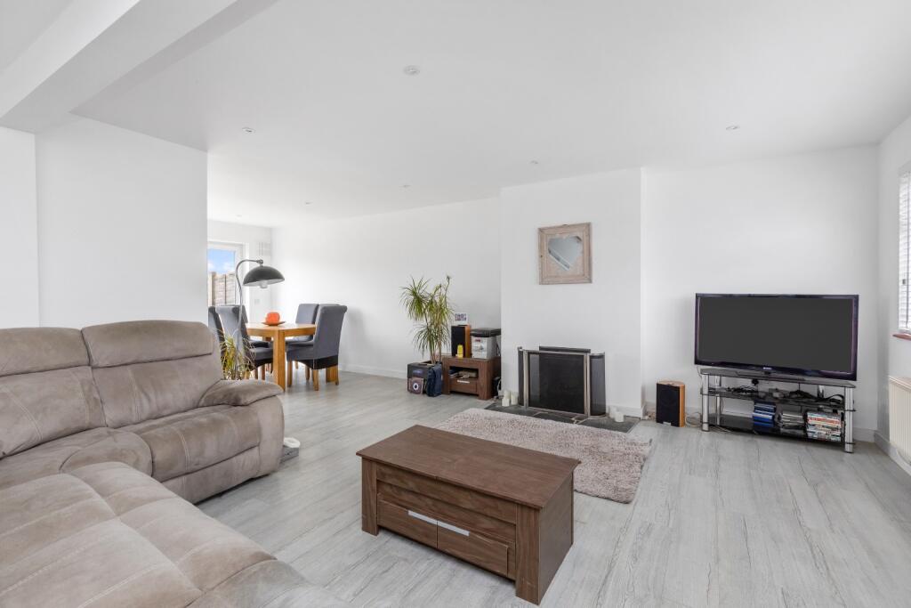 Additional image 5 of Falcon Close, Shoreham-By-Sea, West Sussex, BN43 5HN