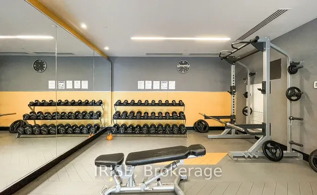 Additional image 23 of 30 Roehampton Ave Unit 610