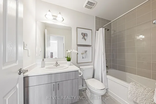 Additional image 25 of 19 Tight Crt