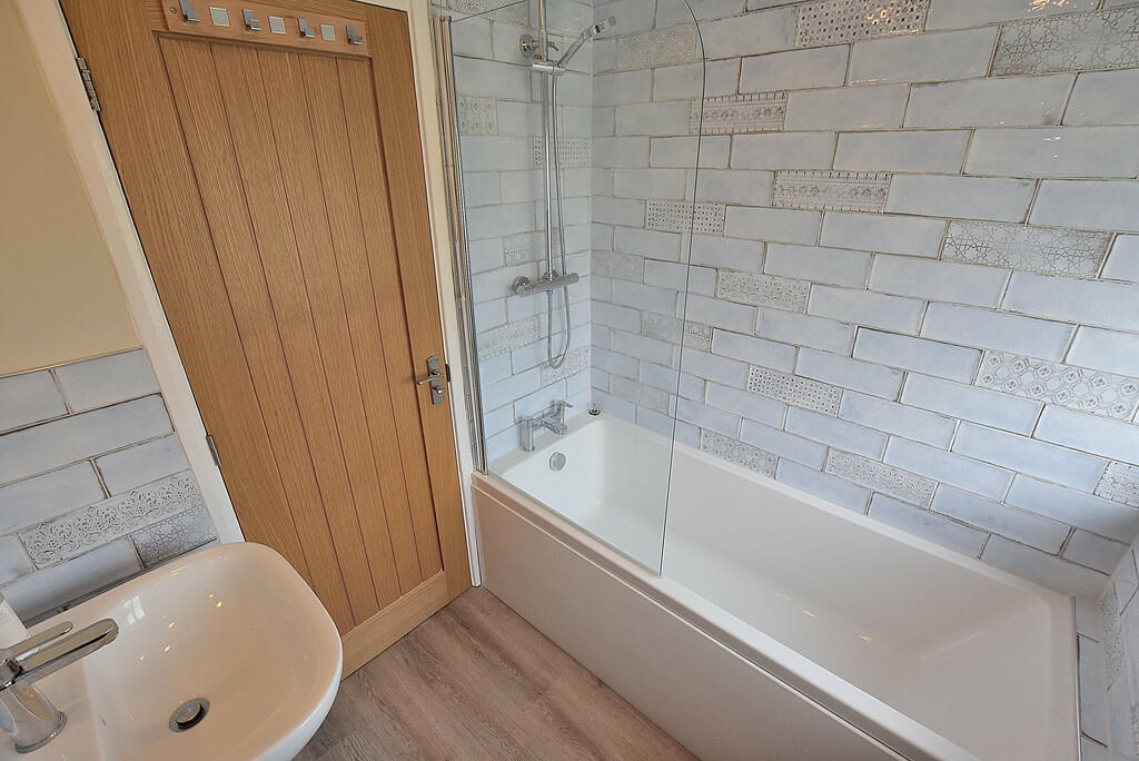 Additional image 9 of Ronaldshay Drive, Richmond