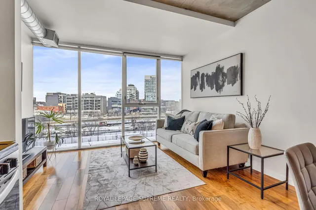 Additional image 26 of 32 Trolley Cres Unit 523