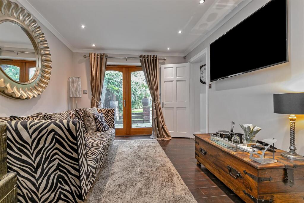 Additional image 9 of Newlyn Close, Bricket Wood