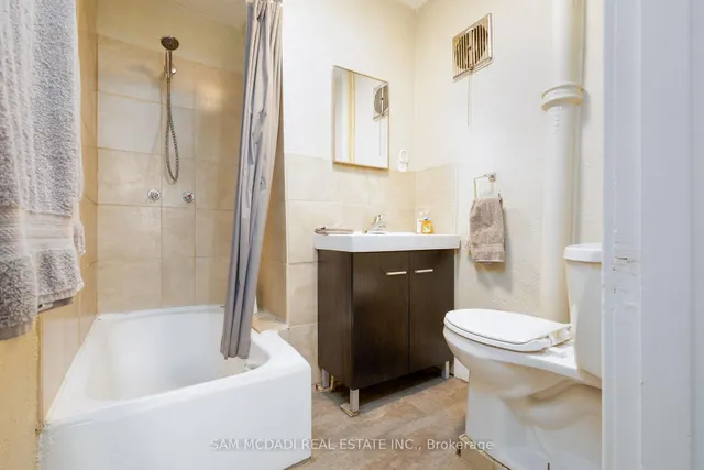 Additional image 10 of 194 Wellington St