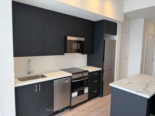 Additional image 11 of 15 Ellerslie Ave Unit LPH07