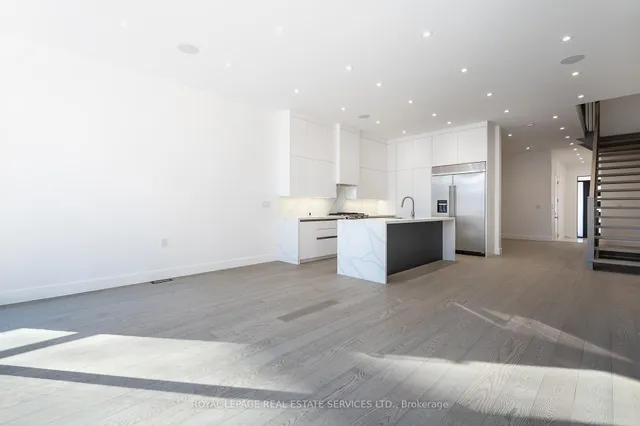 Additional image 12 of 241A Evelyn Ave