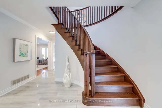 Additional image 24 of 503 Blenheim Cres