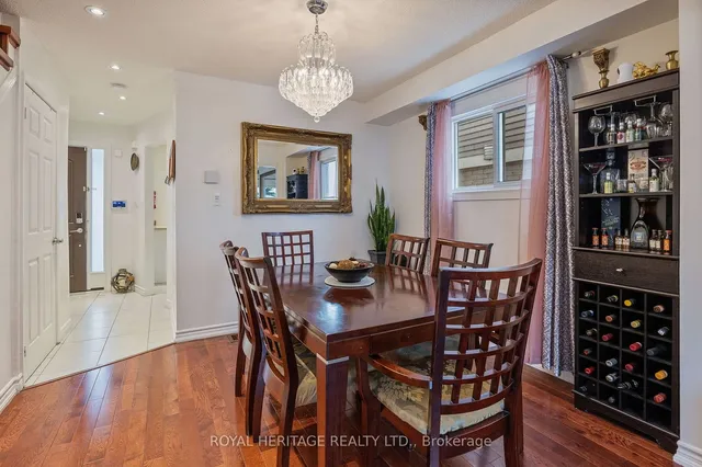 Additional image 8 of 109 Plumrose Ptwy