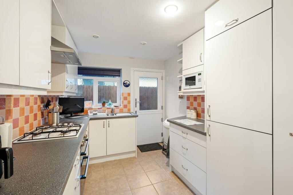 Additional image 5 of Redditch Road, Stoke Heath, Bromsgrove, B60 4JW