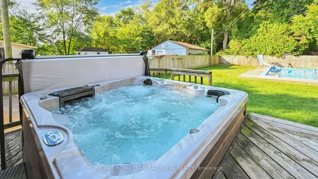 Additional image 33 of 4 Adams Dr