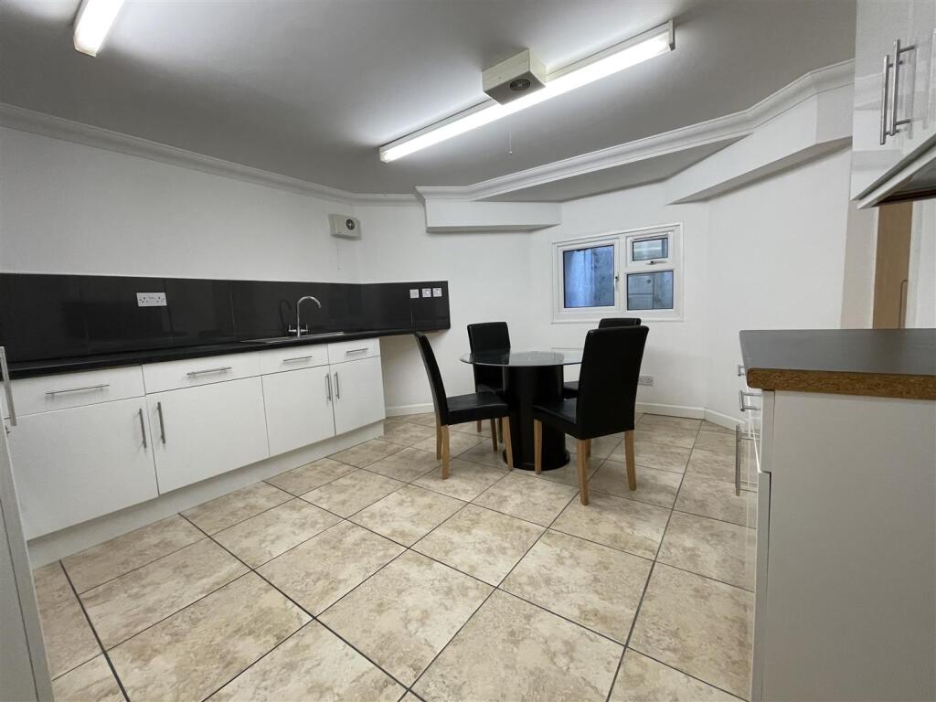 Additional image 6 of Richmond Road, Cardiff