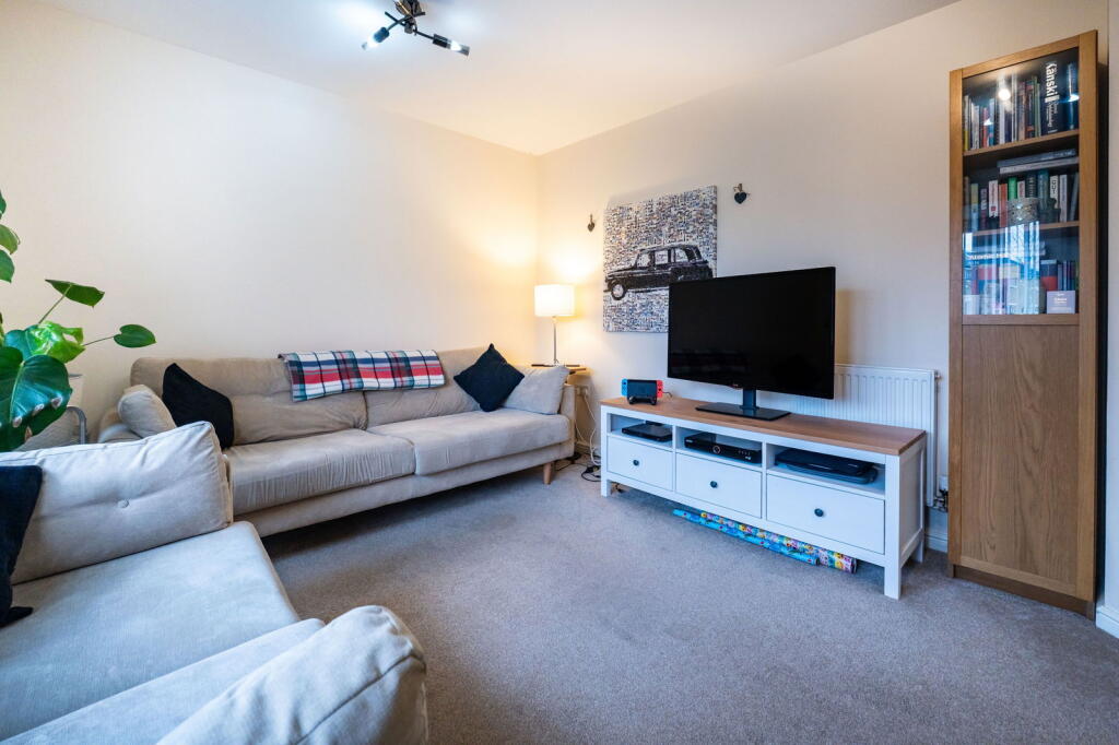 Additional image 7 of Meadowland Close, Caerphilly, CF83 3SB