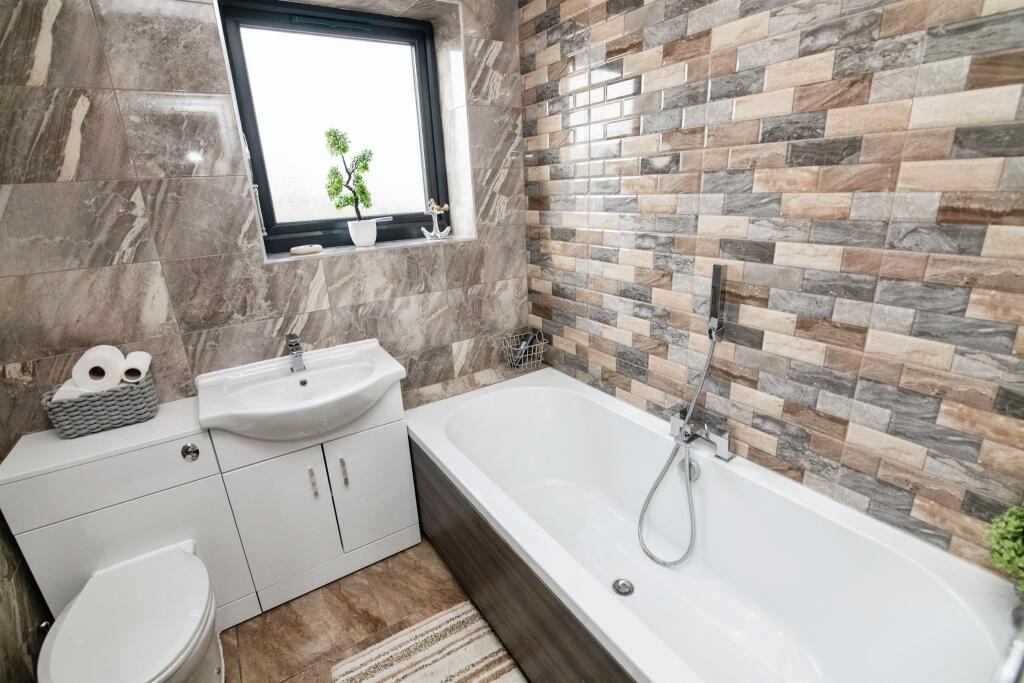 Additional image 18 of Birmingham Road, Great Barr, BIRMINGHAM