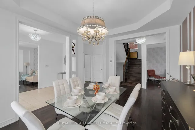 Additional image 12 of 22 Vanwood Cres