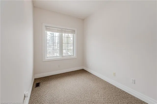Additional image 25 of 76 Woolwich St Unit 7