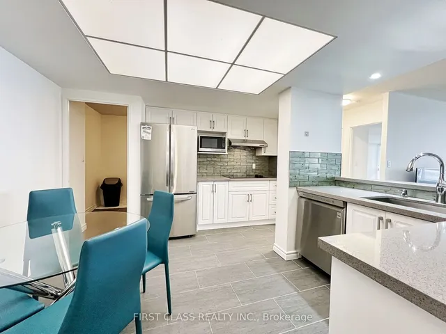 Additional image 12 of 275 Bamburgh Circ Unit 1404