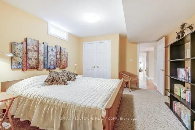 Additional image 27 of 17 Orchard Park Gate Unit 27