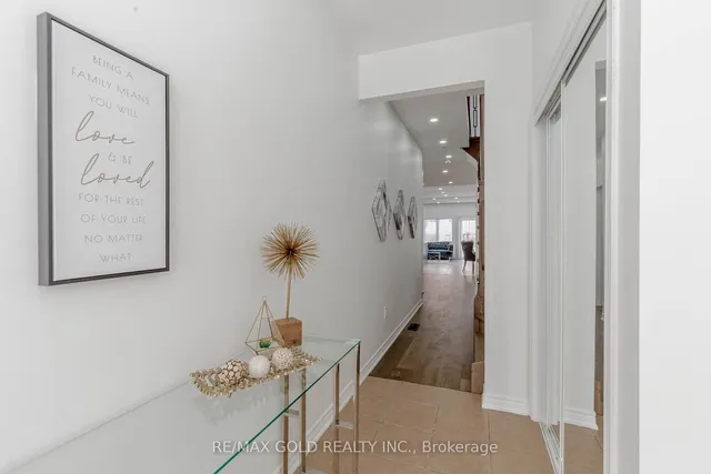 Additional image 4 of 66 Crumlin Cres