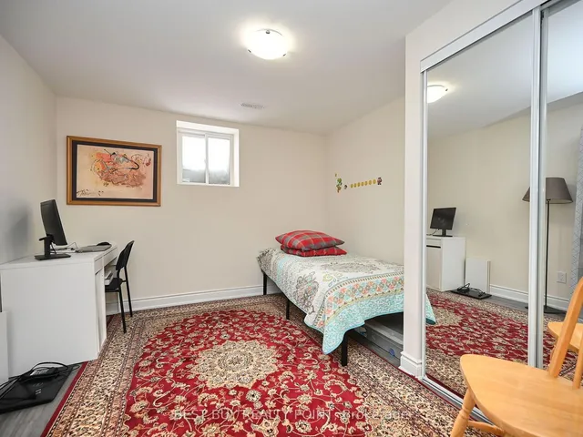 Additional image 35 of 605 Fourth Line