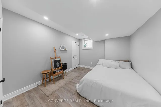 Additional image 33 of 9 Islington Dr