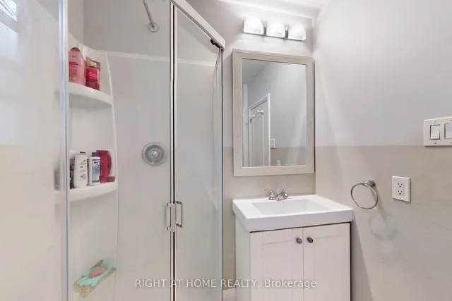 Additional image 19 of 1 Edgebrook Dr