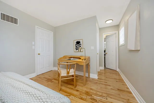 Additional image 19 of 1628 Cartwright Cres