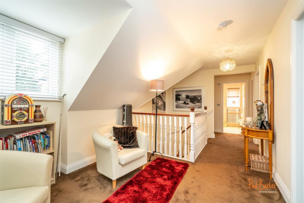 Additional image 21 of Park Street Lane, Park Street, St. Albans