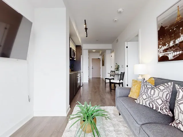 Additional image 8 of 36 Zorra St Unit 2801