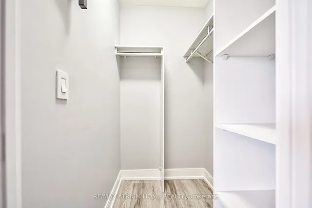 Additional image 32 of 135 Village Green Sq Unit 3422