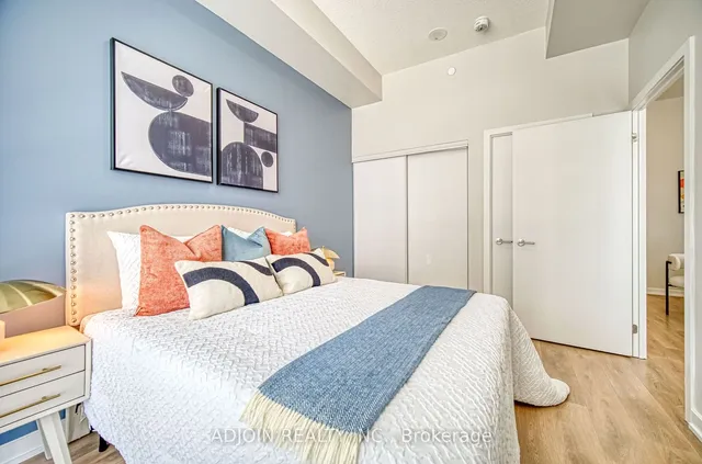 Additional image 18 of 32 Forest Manor Rd Unit 317