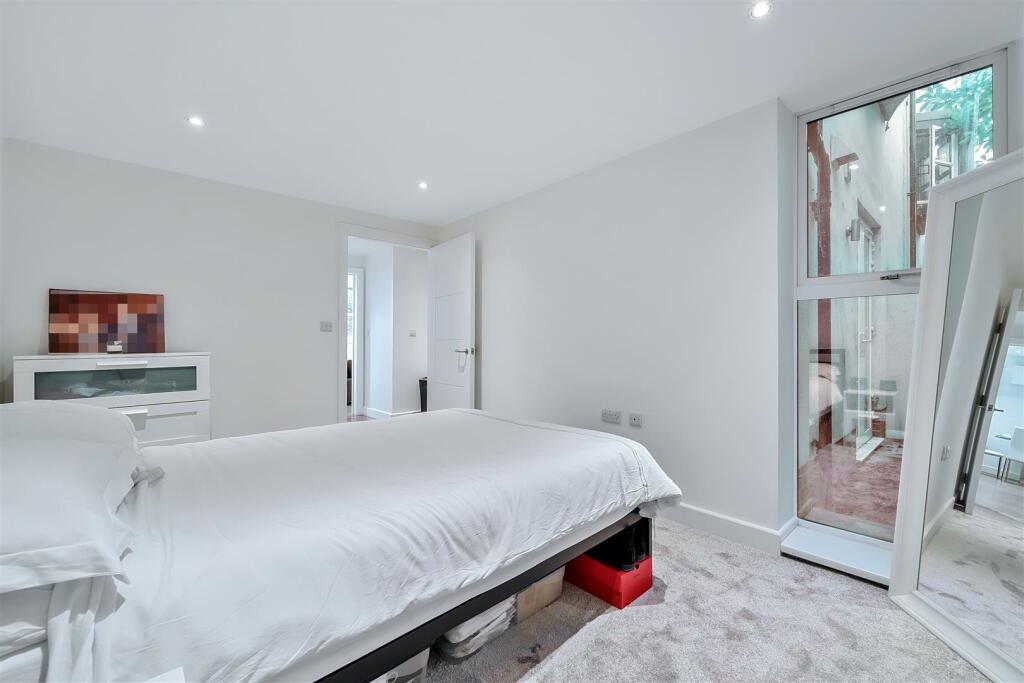 Additional image 12 of Hampton Road, Redland