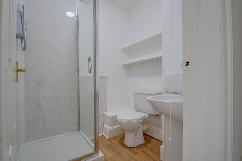 Additional image 10 of Rock Hill, Bromsgrove, Worcestershire, B61