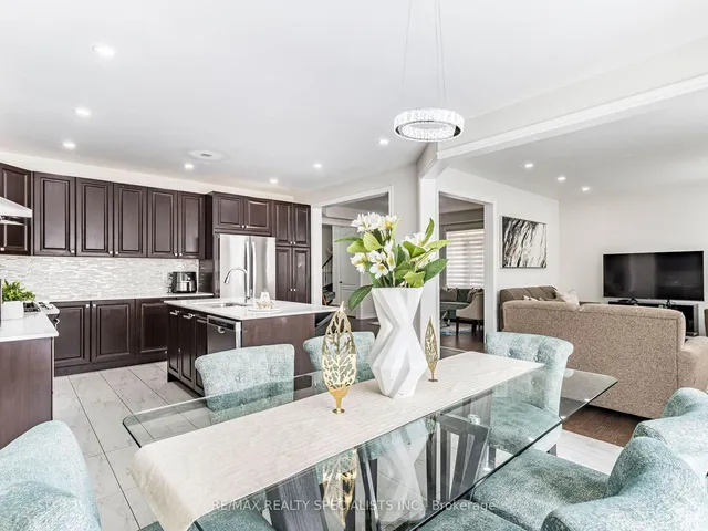 Additional image 14 of 78 Roulette Cres