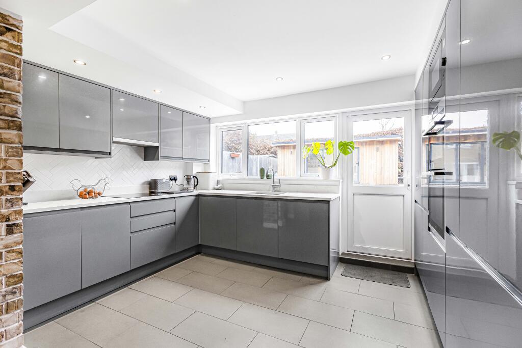 Additional image 3 of Oakdale, Welwyn Garden City, AL8