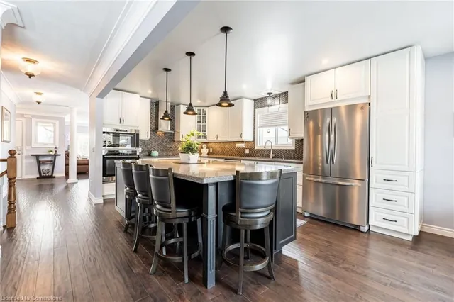 Additional image 12 of 11 Summit Dr