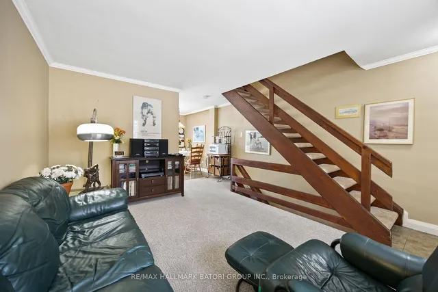 Additional image 3 of 20 Rowley Ave