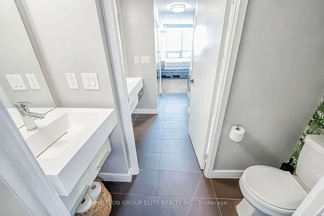 Additional image 30 of 38 Dan Leckie Way Unit 1611